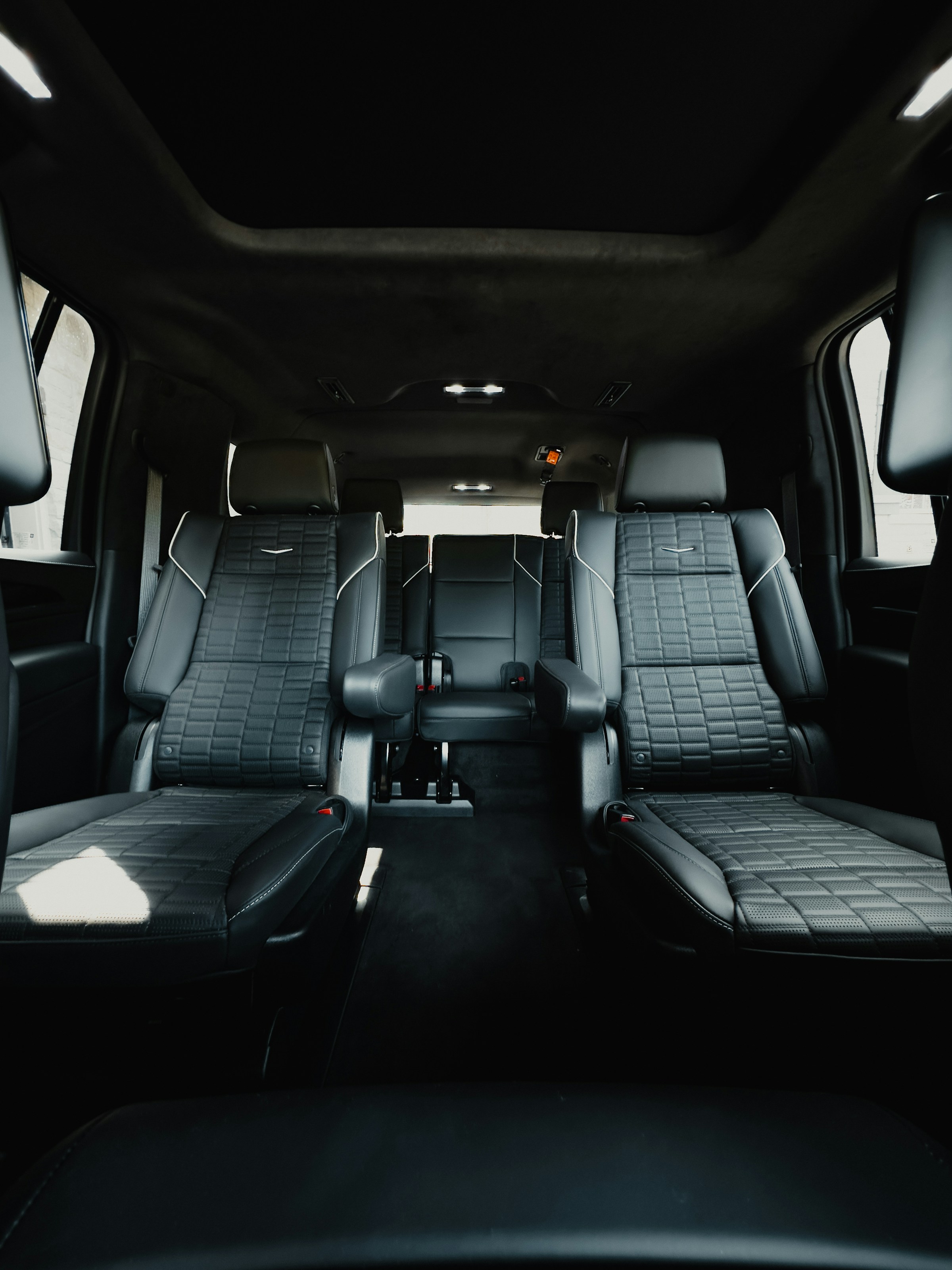 Cadillac Escalade 4
